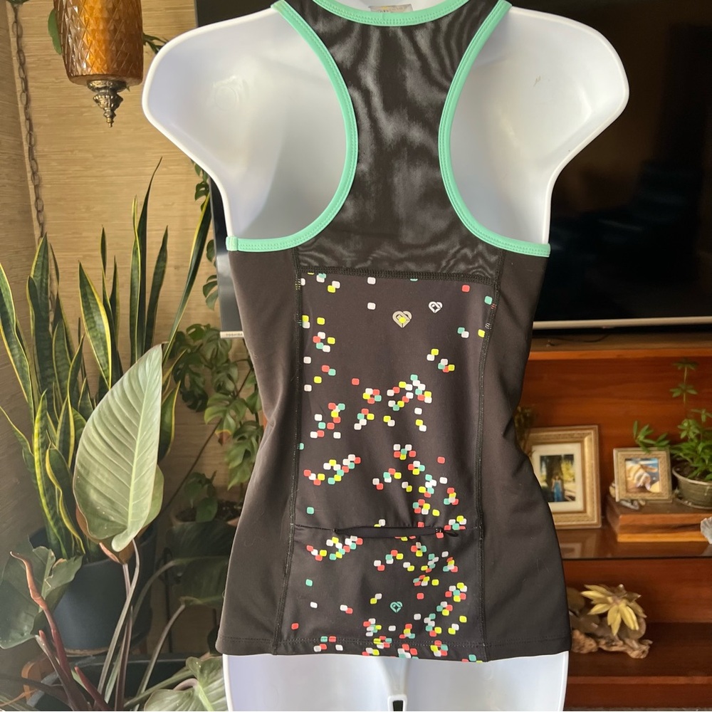 Workout Top With Zippered Pocket and Shelf Bra